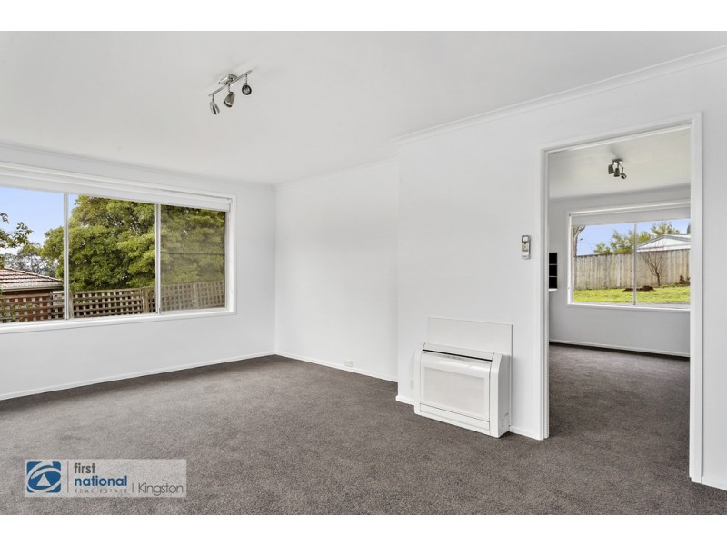 2 Alamo Close, Blackmans Bay TAS 7052
