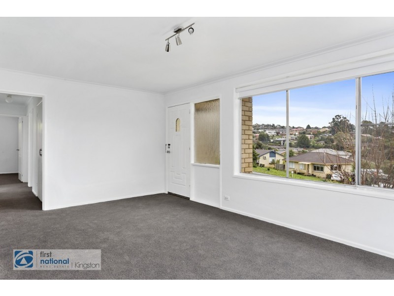 2 Alamo Close, Blackmans Bay TAS 7052