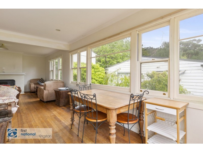 68 Channel Highway, Taroona TAS 7053