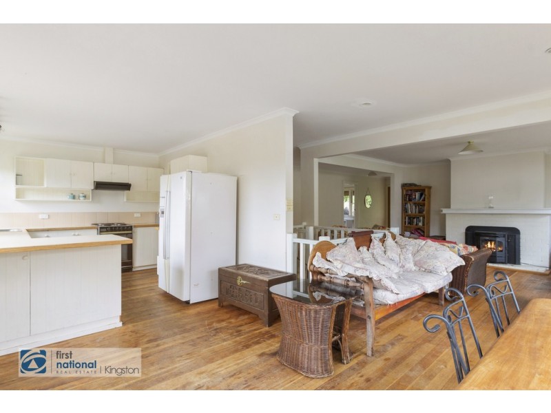 68 Channel Highway, Taroona TAS 7053