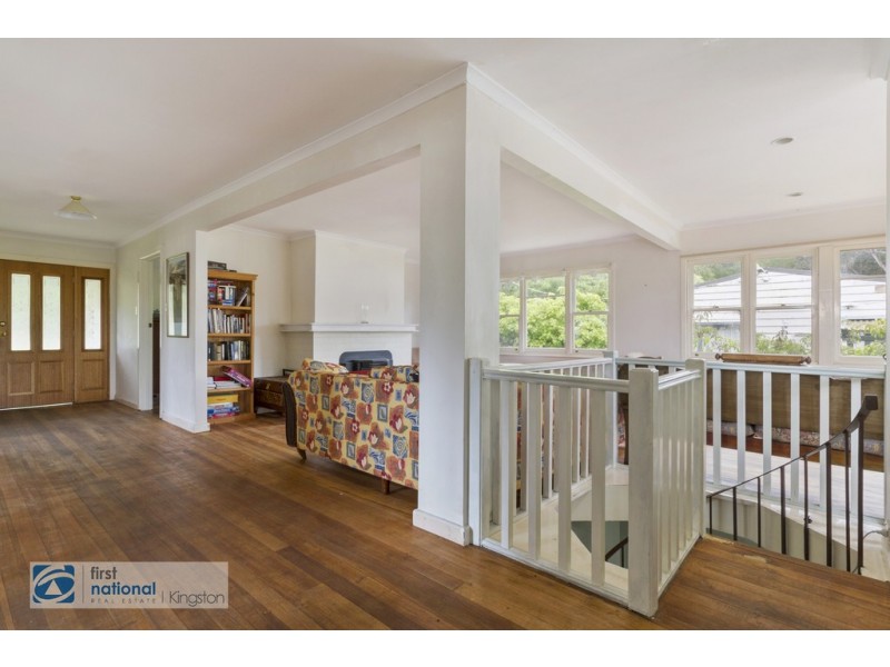 68 Channel Highway, Taroona TAS 7053