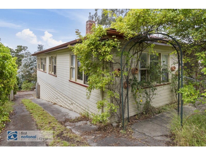 68 Channel Highway, Taroona TAS 7053