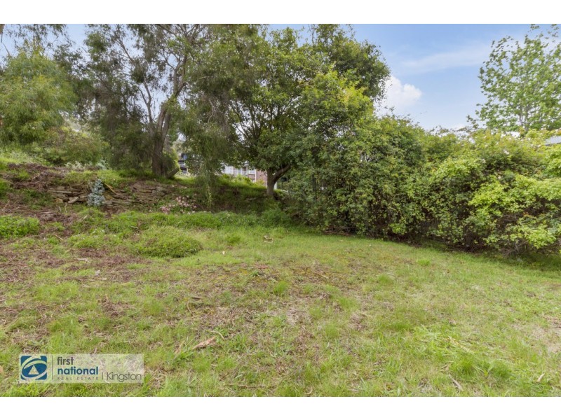 68 Channel Highway, Taroona TAS 7053