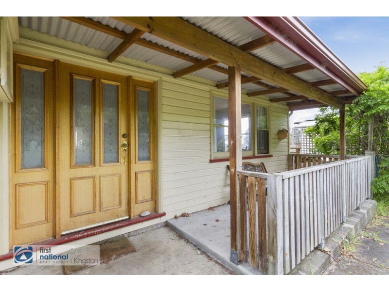 68 Channel Highway, Taroona TAS 7053