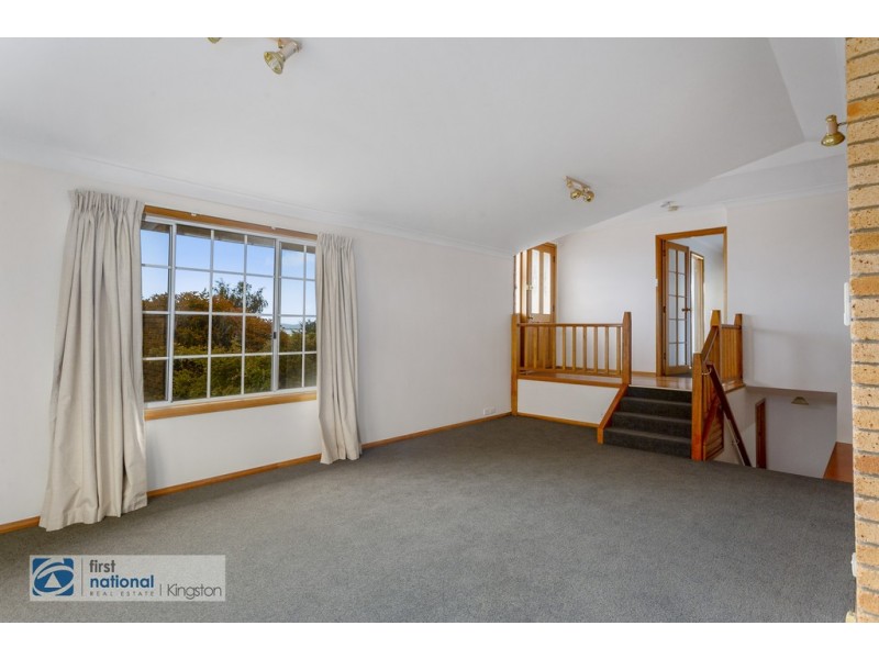 4 Amberley Court, Blackmans Bay TAS 7052