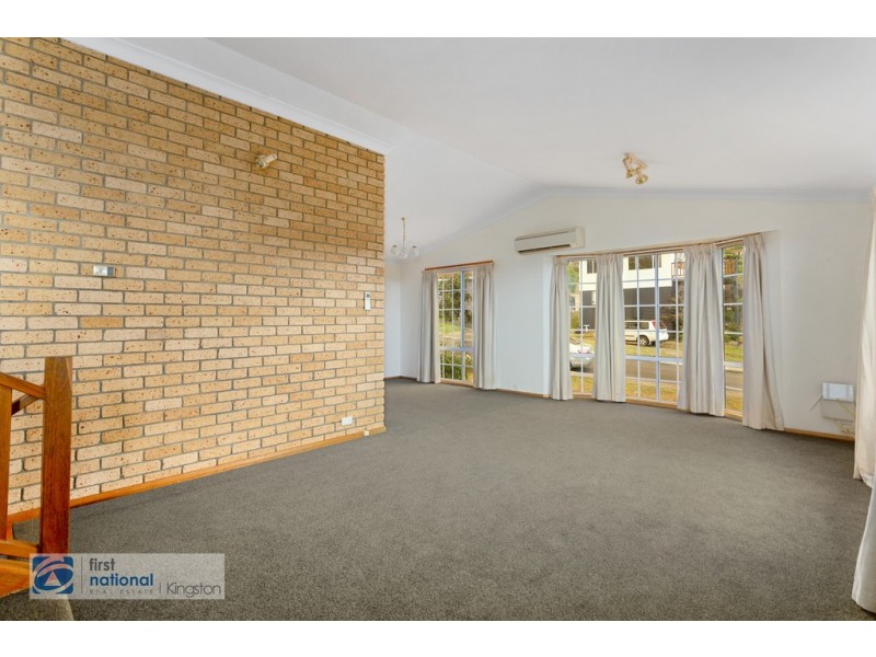 4 Amberley Court, Blackmans Bay TAS 7052