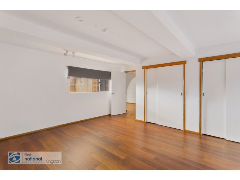 4 Amberley Court, Blackmans Bay TAS 7052