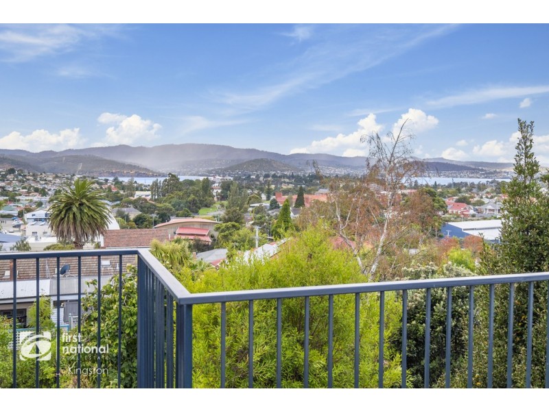 11 Sinclair Avenue, Moonah TAS 7009