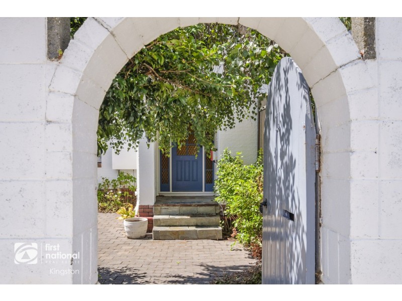 11 Sinclair Avenue, Moonah TAS 7009