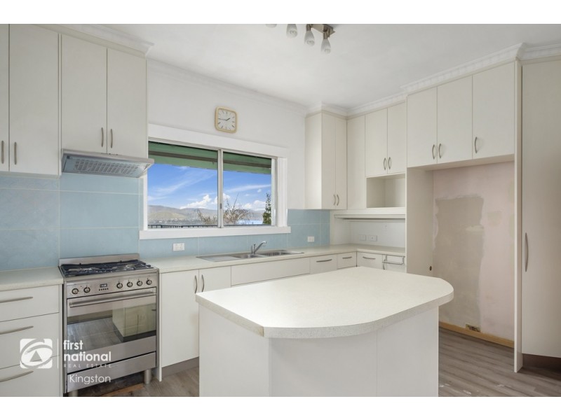 11 Sinclair Avenue, Moonah TAS 7009