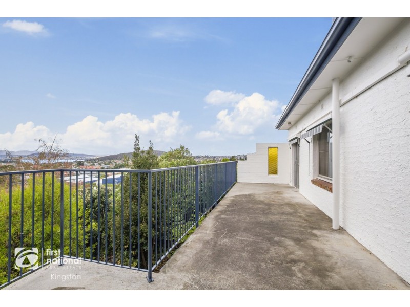 11 Sinclair Avenue, Moonah TAS 7009