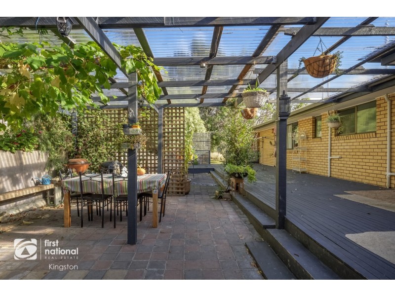 87 Cades Drive, Kingston TAS 7050