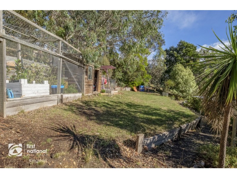 87 Cades Drive, Kingston TAS 7050