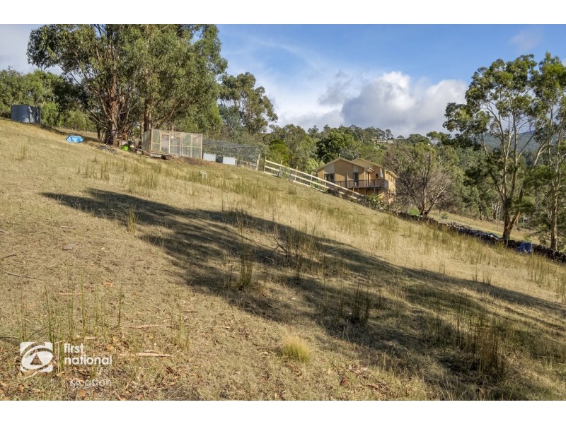 87 Cades Drive, Kingston TAS 7050