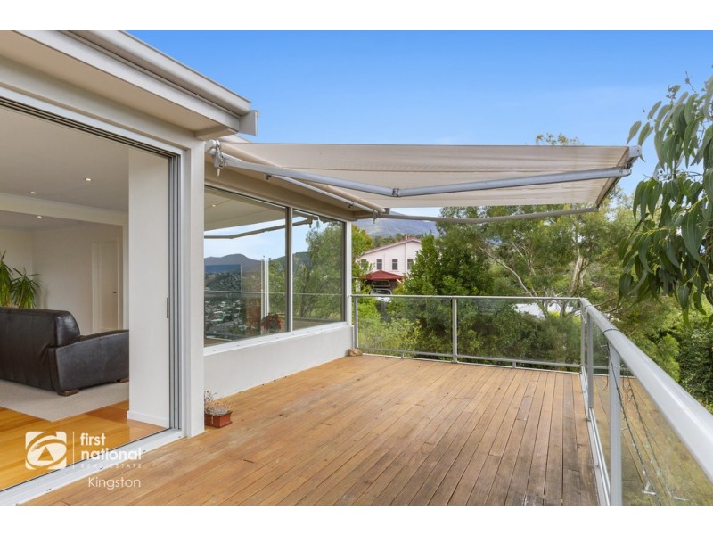 31 Darling Parade, Mount Stuart TAS 7000
