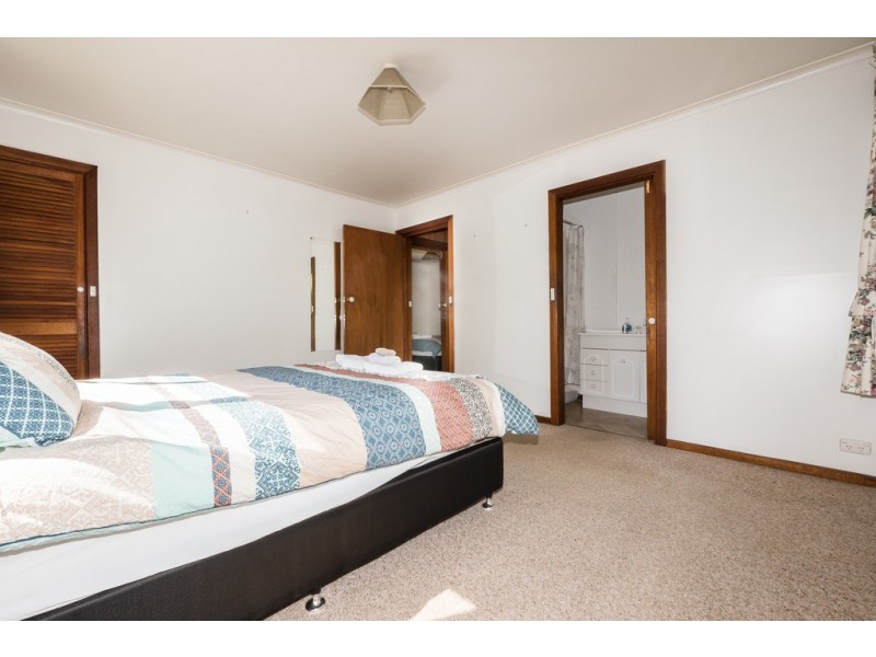 224 Summerleas Road, Kingston TAS 7050