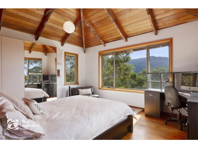 79 Parkdale Drive, Leslie Vale TAS 7054