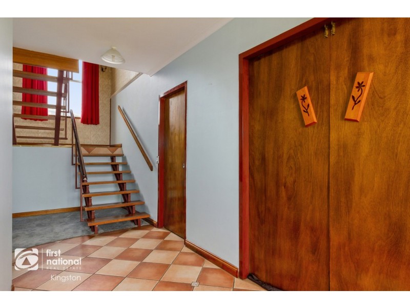 109 Wells Parade, Blackmans Bay TAS 7052