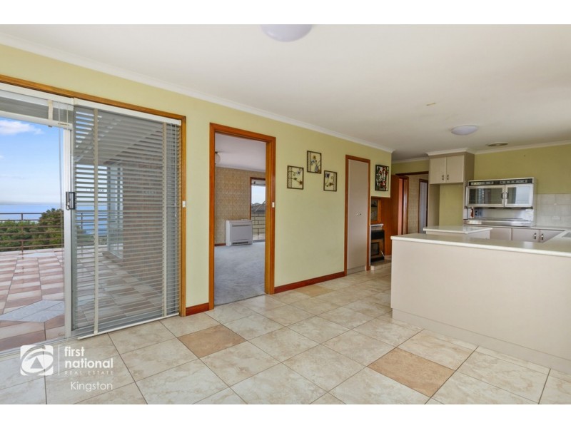 109 Wells Parade, Blackmans Bay TAS 7052