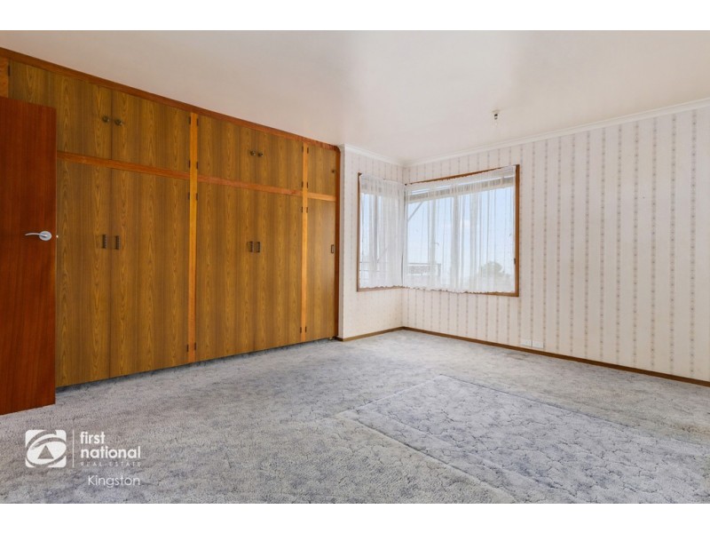 109 Wells Parade, Blackmans Bay TAS 7052