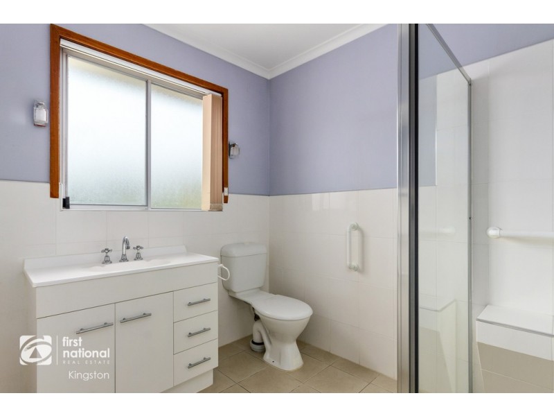 109 Wells Parade, Blackmans Bay TAS 7052