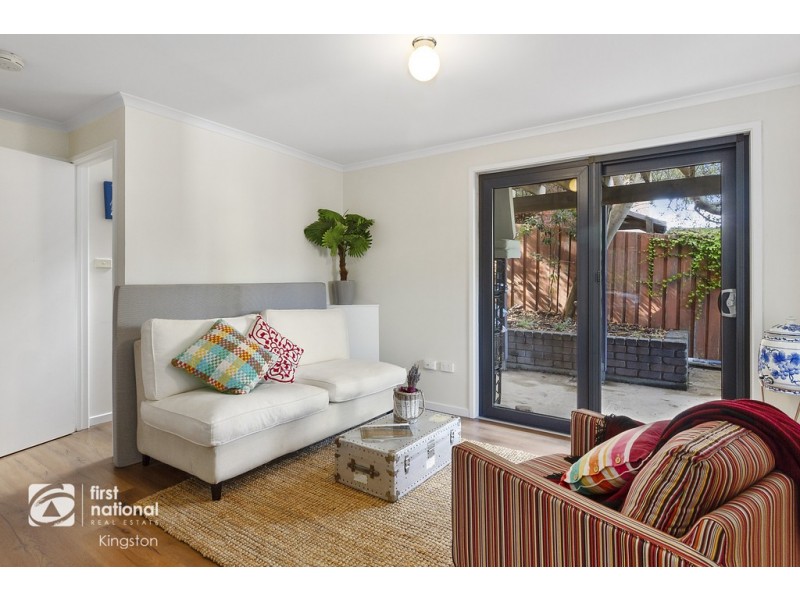 17 Tarana Road, Blackmans Bay TAS 7052