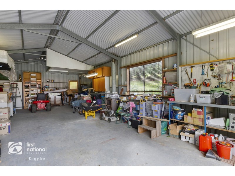 302 Leslie Road, Kingston TAS 7050