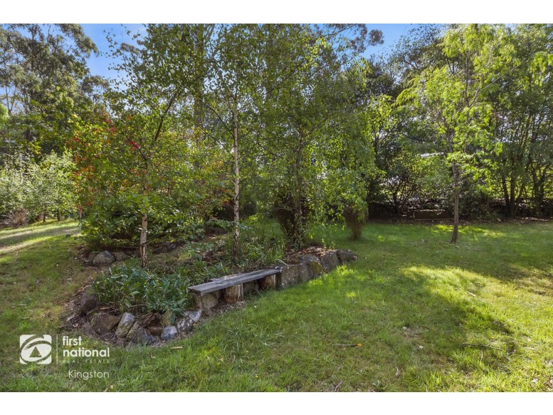 302 Leslie Road, Kingston TAS 7050