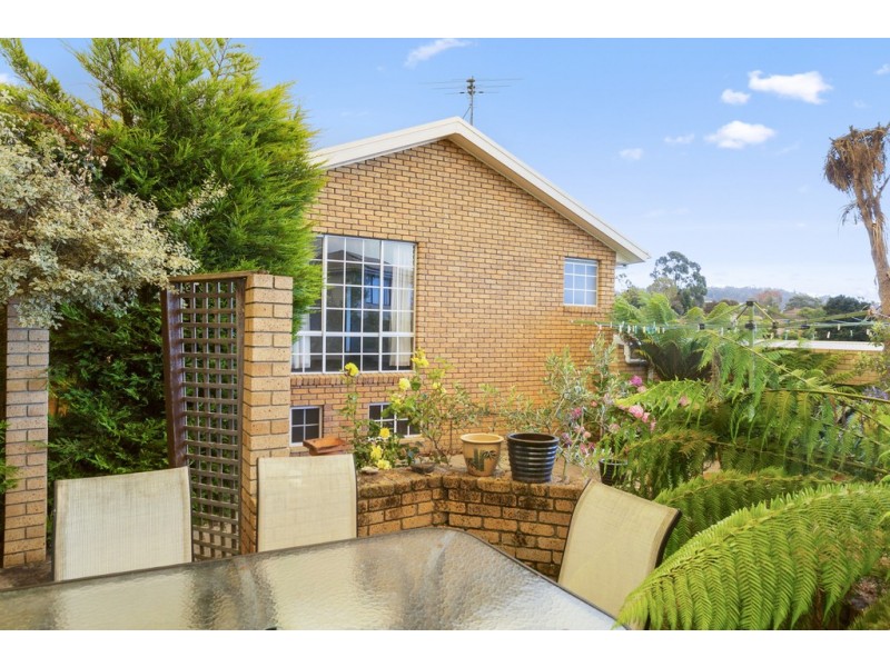 4 Amberley Court, Blackmans Bay TAS 7052