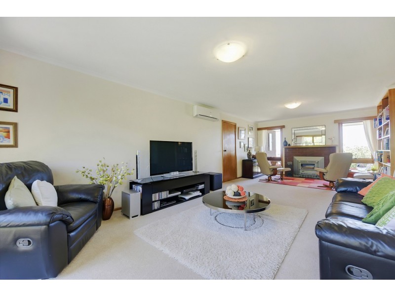 56 Suncoast Drive, Blackmans Bay TAS 7052