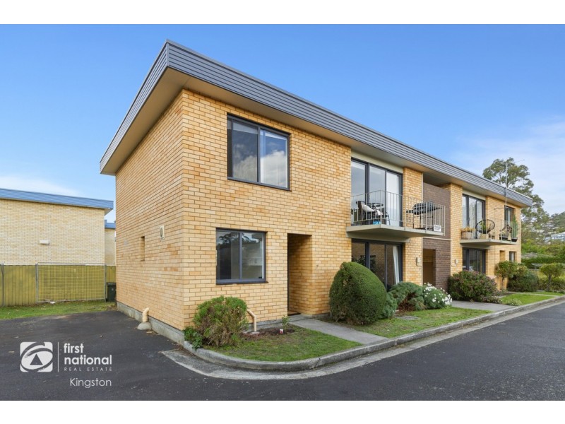 7/13 Windsor Street, Kingston Beach TAS 7050