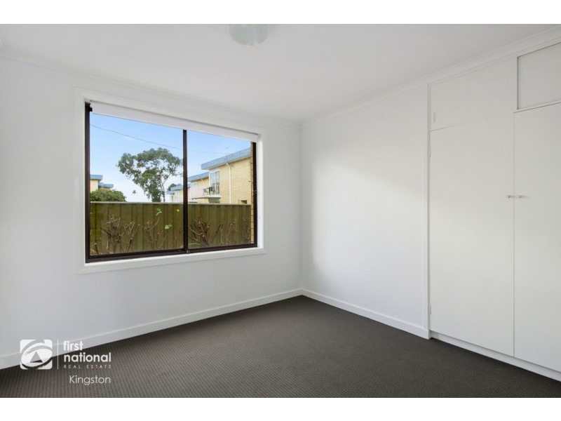 7/13 Windsor Street, Kingston Beach TAS 7050