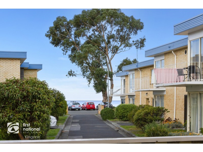 7/13 Windsor Street, Kingston Beach TAS 7050