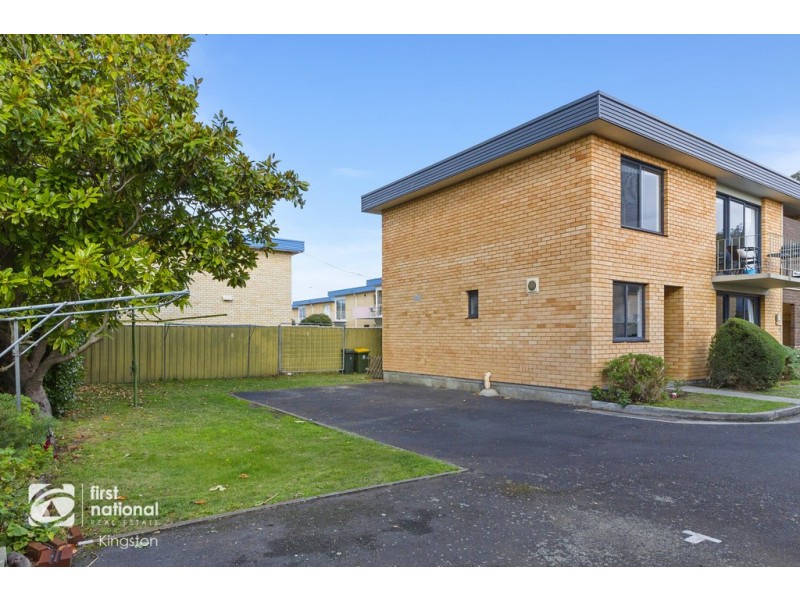 7/13 Windsor Street, Kingston Beach TAS 7050