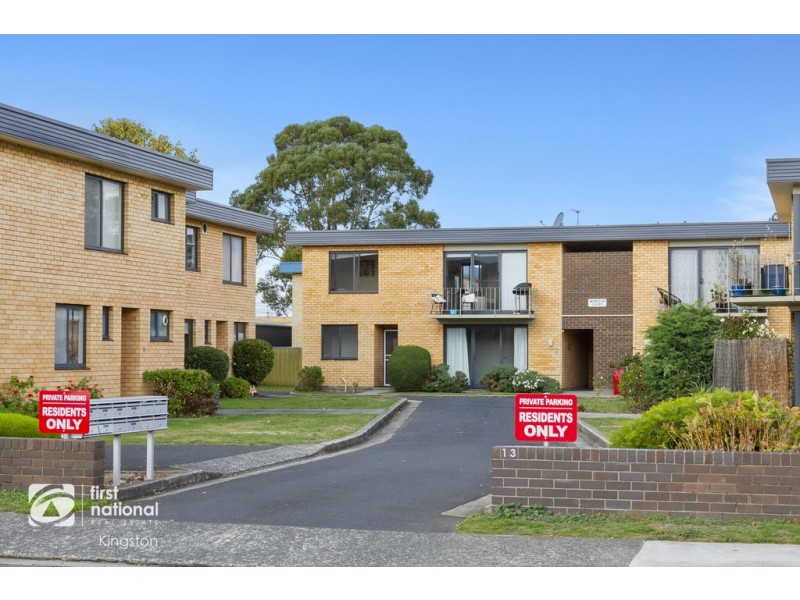 7/13 Windsor Street, Kingston Beach TAS 7050