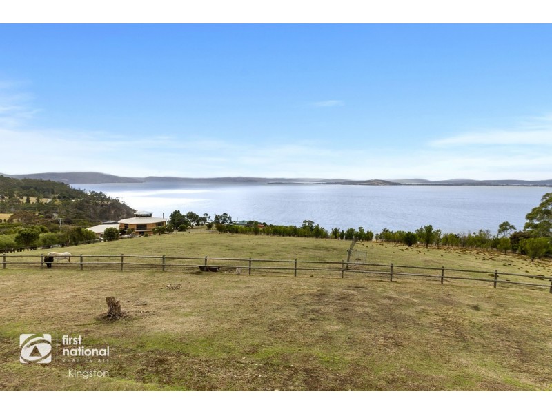 295 Tinderbox Road, Tinderbox TAS 7054