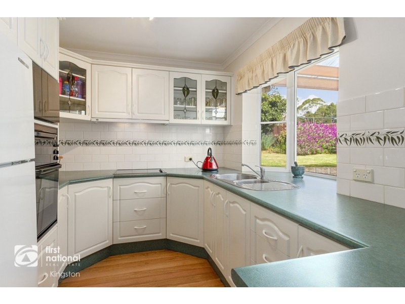 6 Alamo Close, Blackmans Bay TAS 7052
