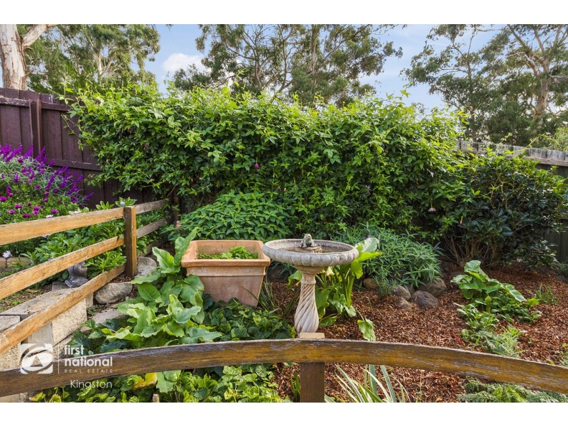 6 Alamo Close, Blackmans Bay TAS 7052