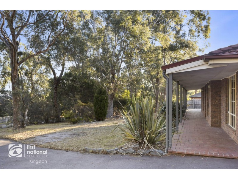 18 Golden Grove Drive, Blackmans Bay TAS 7052