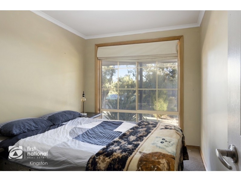 18 Golden Grove Drive, Blackmans Bay TAS 7052