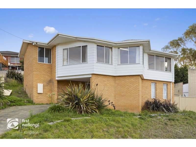 3 Tanina Street, Kingston Beach TAS 7050
