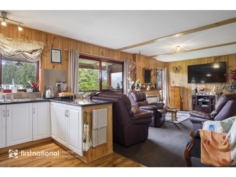 9 Fourfoot Road, Geeveston TAS 7116