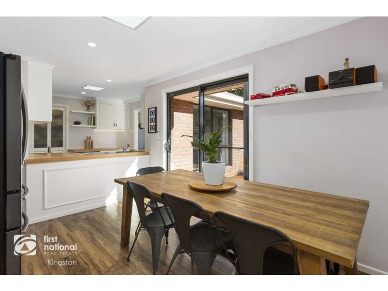 5 Charles Eaton Court, Huntingfield TAS 7055