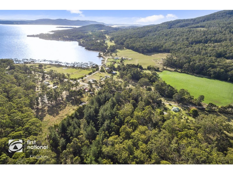 20 Cloudy Bay Road, Lunawanna TAS 7150