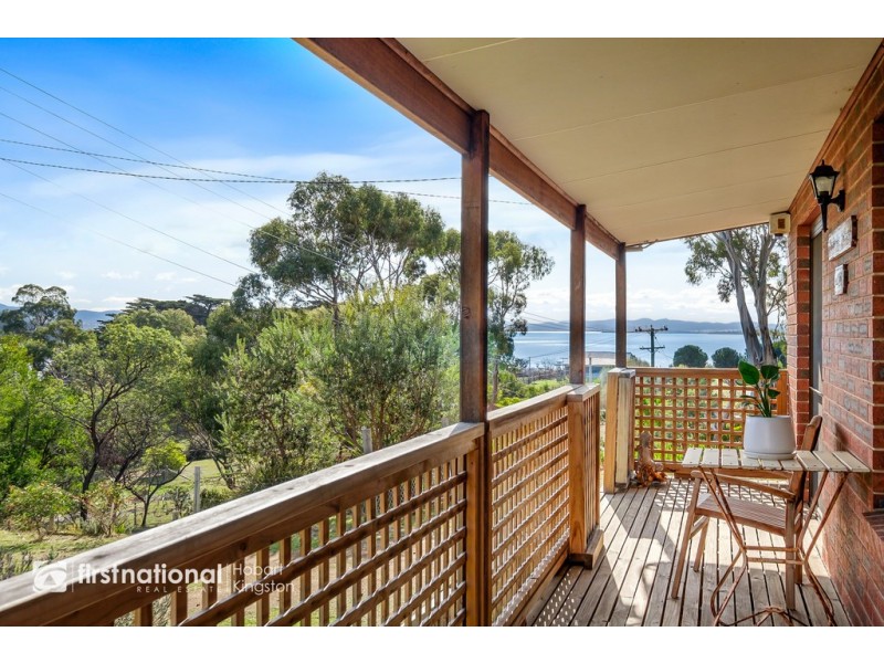 53 Bruny Island Main Road, Dennes Point TAS 7150