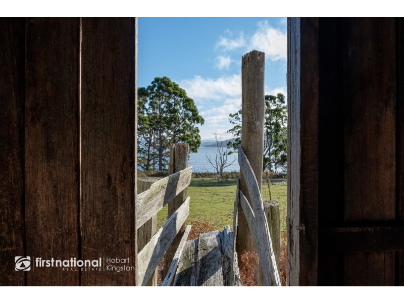 294 Sheepwash Road, Alonnah TAS 7150