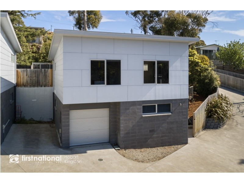 1/69 Auburn Road, Kingston Beach TAS 7050