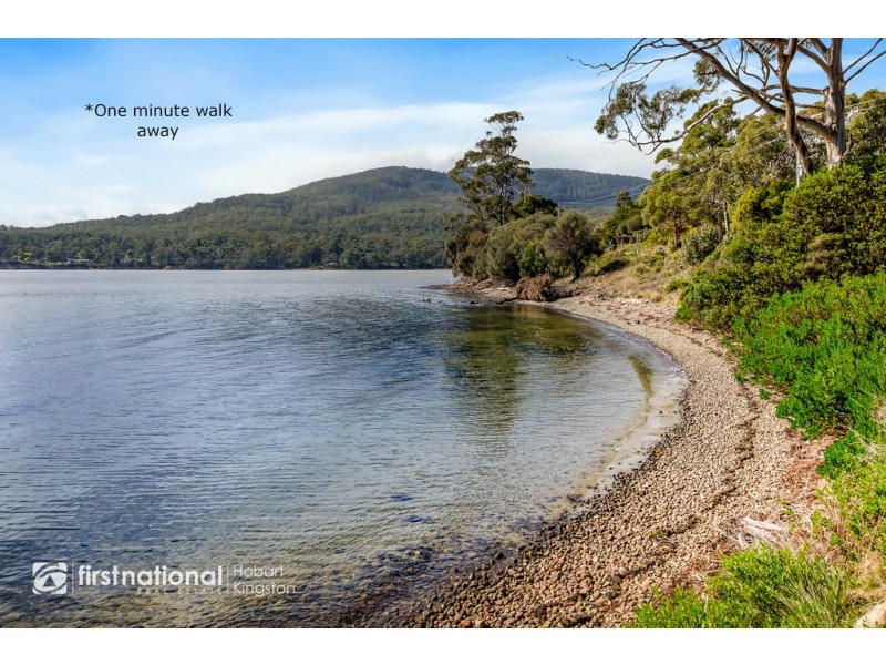11 Lighthouse Road, Lunawanna TAS 7150
