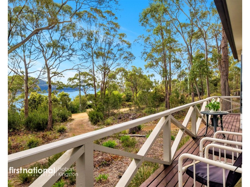 38 Cox Drive, Dennes Point TAS 7150