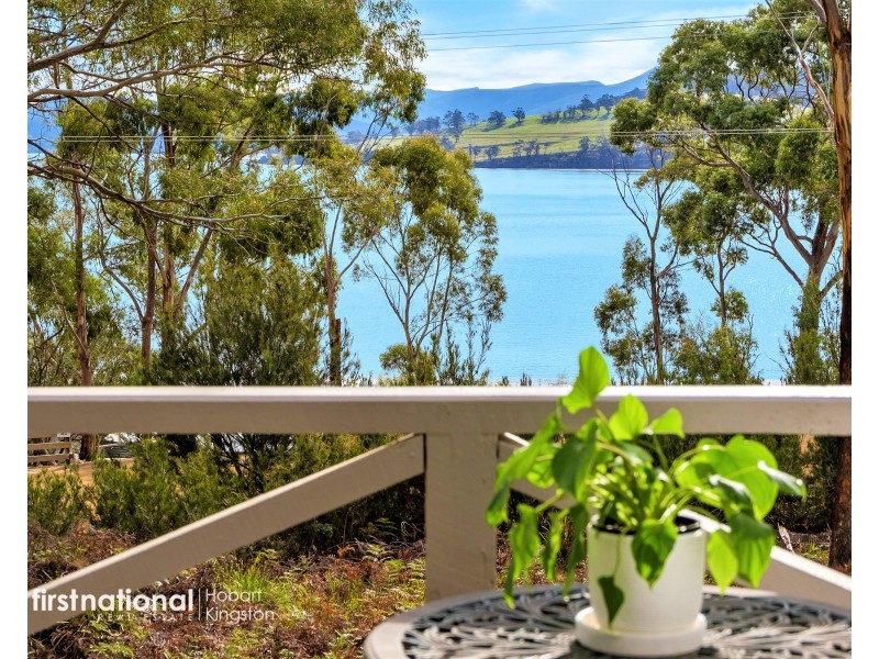 38 Cox Drive, Dennes Point TAS 7150